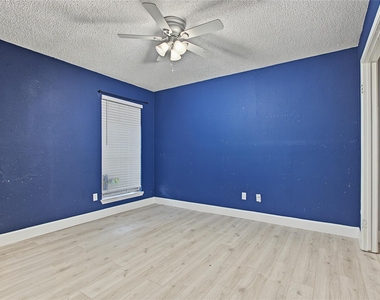 10001 Westpark Drive - Photo Thumbnail 9