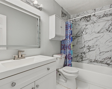 10001 Westpark Drive - Photo Thumbnail 8
