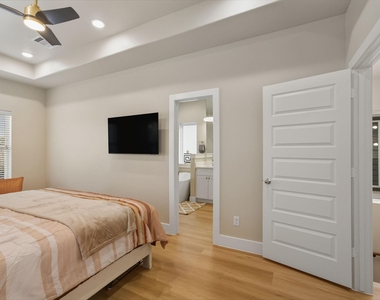 3539 Mount Pleasant Street - Photo Thumbnail 32