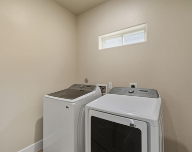 3539 Mount Pleasant Street - Photo Thumbnail 48