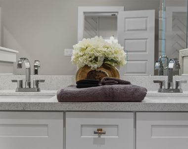 3539 Mount Pleasant Street - Photo Thumbnail 37
