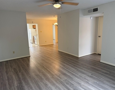 2120 El Paseo Street - Photo Thumbnail 2