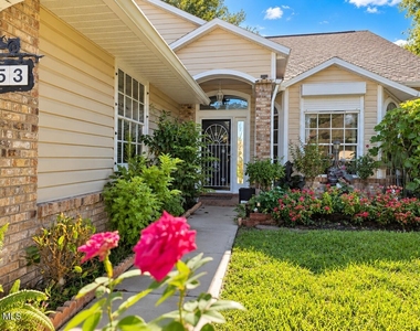 353 Kilmarnock Place - Photo Thumbnail 3