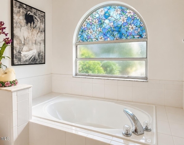 353 Kilmarnock Place - Photo Thumbnail 25