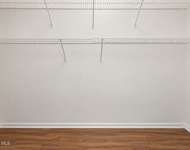 353 Kilmarnock Place - Photo Thumbnail 23