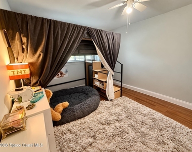 1145 Shannon Avenue - Photo Thumbnail 8