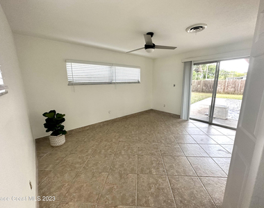 250 Andros Drive - Photo Thumbnail 12