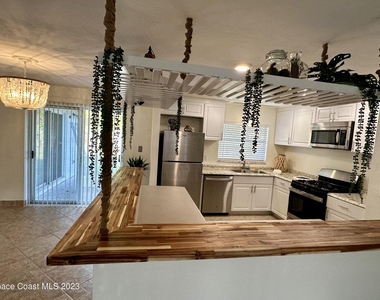 250 Andros Drive - Photo Thumbnail 1