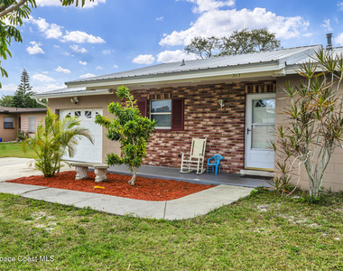 515 Monitor Street - Photo Thumbnail 2
