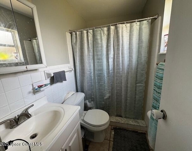 515 Monitor Street - Photo Thumbnail 13