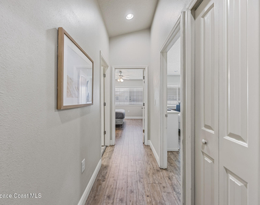 232 Ivory Coral Lane - Photo Thumbnail 15