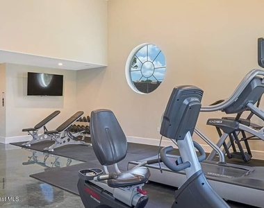 232 Ivory Coral Lane - Photo Thumbnail 35