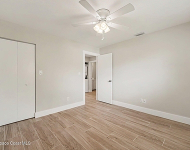 1586 South Street - Photo Thumbnail 9