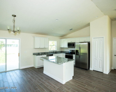 3730 12th Street - Photo Thumbnail 3