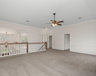 4802 Yorkshire Street - Photo Thumbnail 33