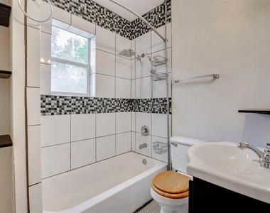 5642 Mccormick Street - Photo Thumbnail 12