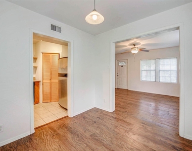 5642 Mccormick Street - Photo Thumbnail 7