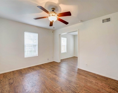 5642 Mccormick Street - Photo Thumbnail 1