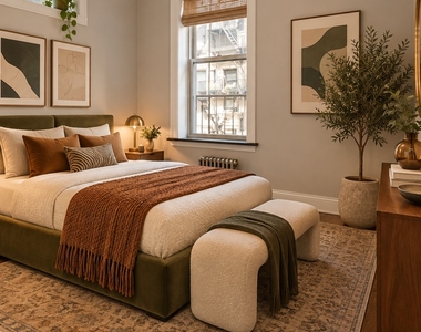 West 53 Street - Photo Thumbnail 1
