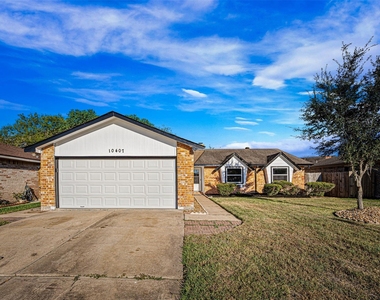 10407 Townhall Lane - Photo Thumbnail 1