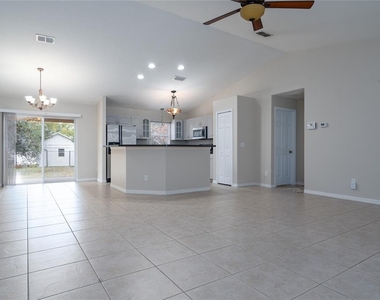 1510 Falmouth Avenue - Photo Thumbnail 2