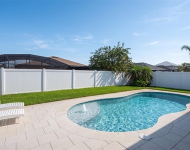 2751 Star Coral Lane - Photo Thumbnail 2