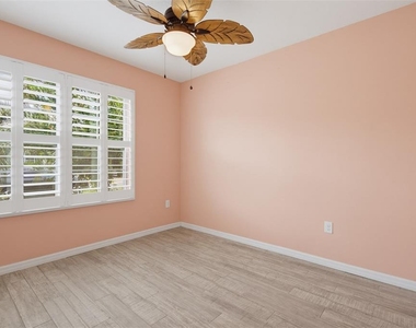 2751 Star Coral Lane - Photo Thumbnail 19