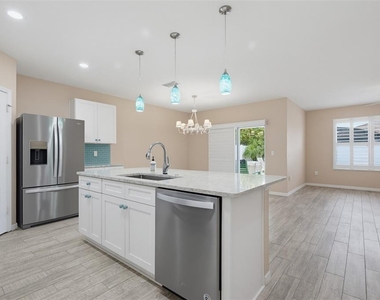 2751 Star Coral Lane - Photo Thumbnail 9