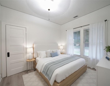 1121 Cherry Street Ne - Photo Thumbnail 3