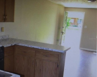1123 S 70th Street - Photo Thumbnail 1