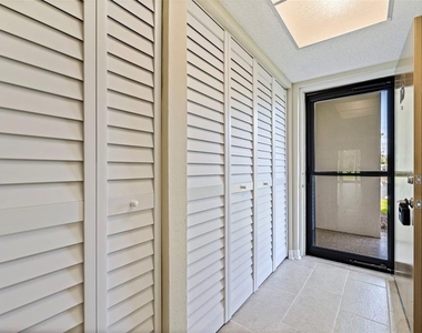 4595 Chancellor Street Ne - Photo Thumbnail 23