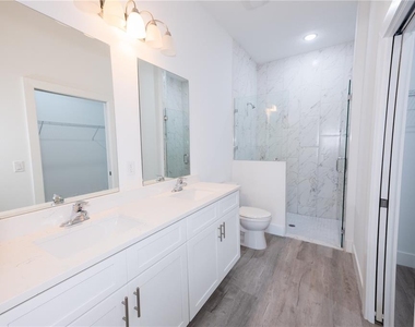 9298 N Mendoza Way - Photo Thumbnail 24