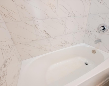 9298 N Mendoza Way - Photo Thumbnail 13