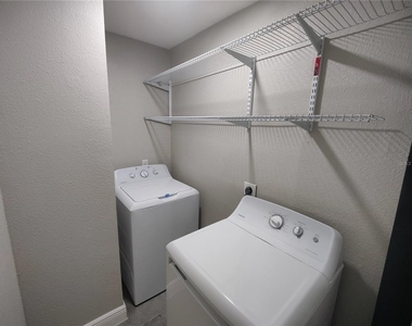 6804 Beth Road - Photo Thumbnail 6