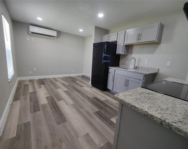 6804 Beth Road - Photo Thumbnail 9
