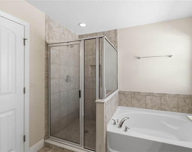 10546 Green Ivy Lane - Photo Thumbnail 37