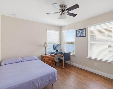 10546 Green Ivy Lane - Photo Thumbnail 40