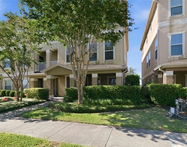 10546 Green Ivy Lane - Photo Thumbnail 1