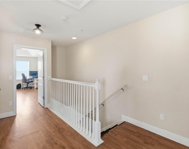 10546 Green Ivy Lane - Photo Thumbnail 29