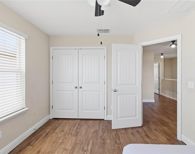 10546 Green Ivy Lane - Photo Thumbnail 41