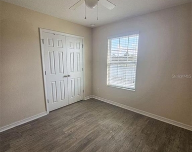 4903 Rockvale Drive - Photo Thumbnail 11