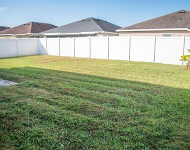 4903 Rockvale Drive - Photo Thumbnail 24