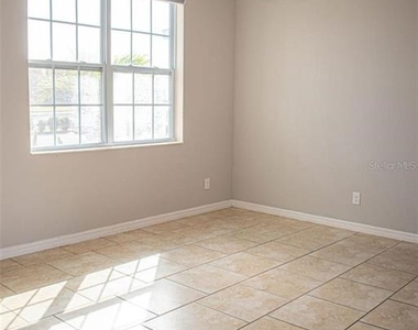 4903 Rockvale Drive - Photo Thumbnail 7