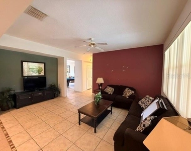 519 Aldridge Lane - Photo Thumbnail 8