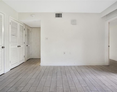 2362 Burnway Road - Photo Thumbnail 13
