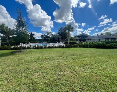 2230 Nw 23rd Loop - Photo Thumbnail 10