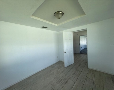 10024 Sw 73rd Terrace - Photo Thumbnail 14