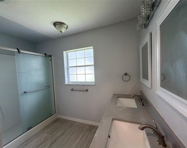 10024 Sw 73rd Terrace - Photo Thumbnail 28