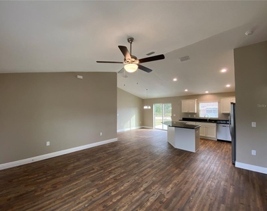 4764 Sw 139th Lane - Photo Thumbnail 3