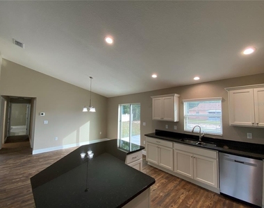 4764 Sw 139th Lane - Photo Thumbnail 10
